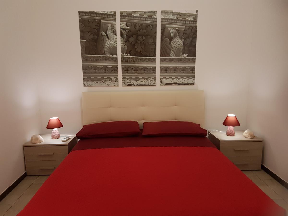 Case Vacanza Via Mozart Porto Cesareo Exterior foto
